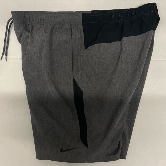 Nike - Swim Men's Grey - 9in - Volley Trunks Size - NESSA482-039 - Picture 9 of 12